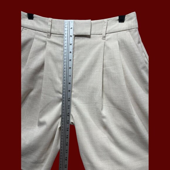 Worthington - Women's Mid-Rise 8.5" Inseam City Short - Beige - 8 - Picture 5 of 14